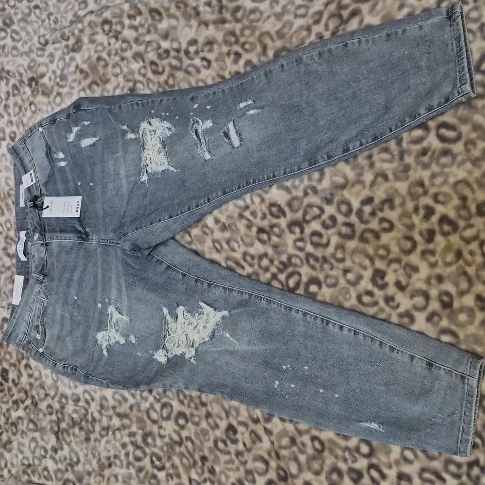 Judy Blue Light Wash Distressed Skinny Jeans